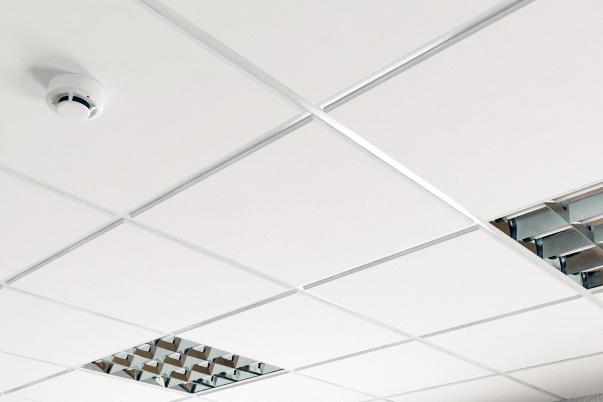 Плита подвесного потолка пластиковая Brilliant® Черный глянец 595х595 мм